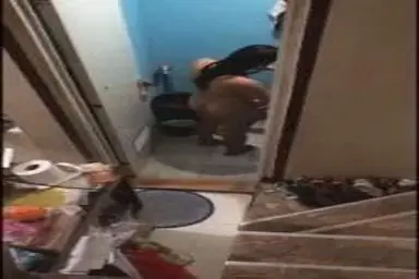 Gadis Cantik Pasrah Goyang Kamar Mandi Kasur